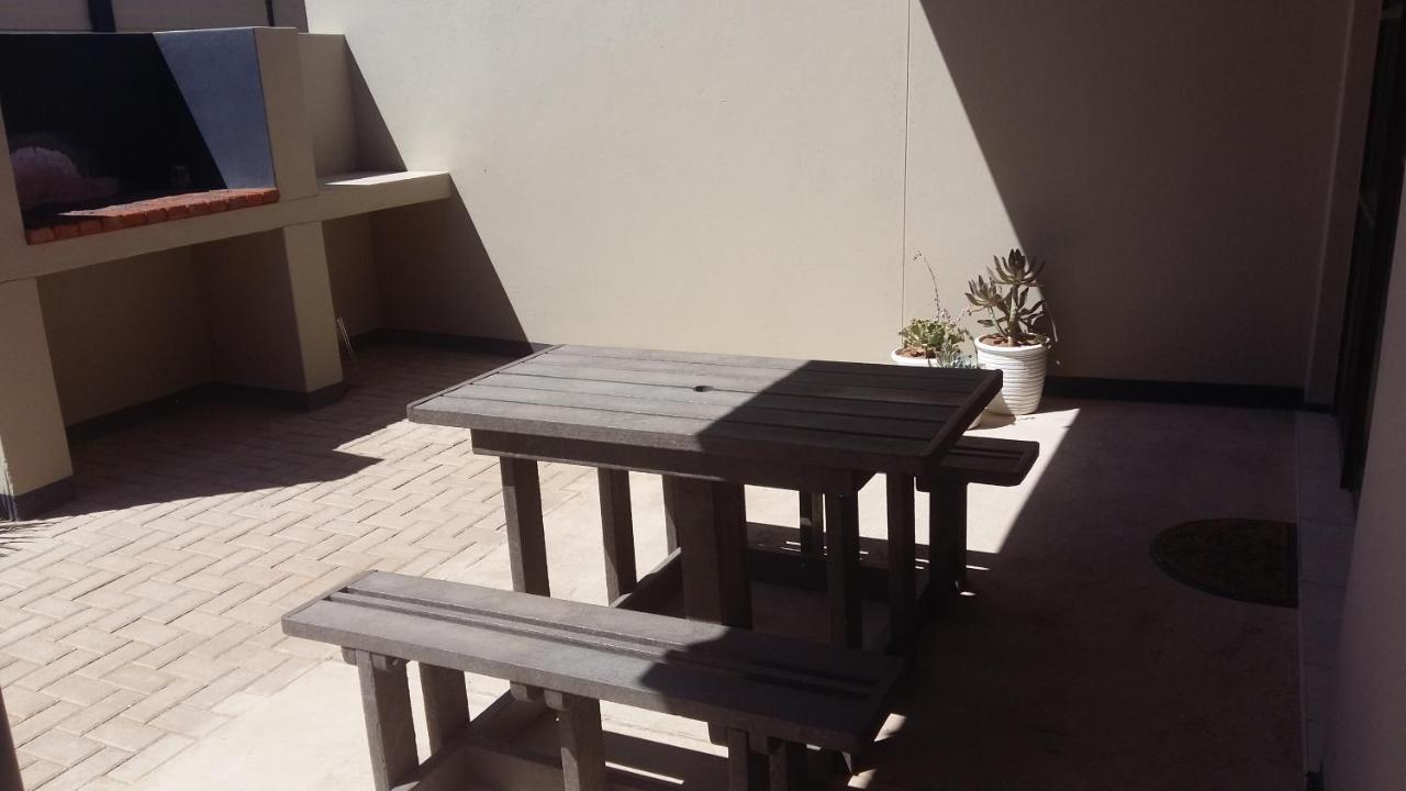 Aspasia Agency Cc Mariental Exterior foto